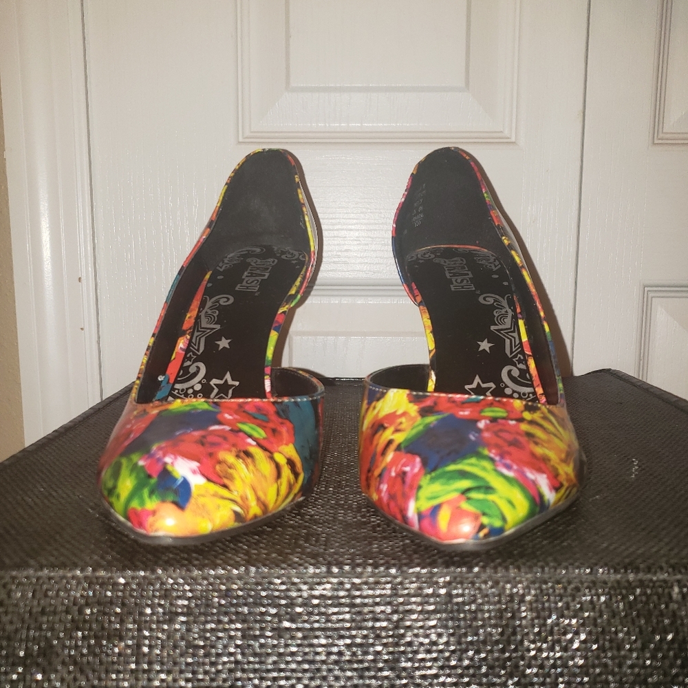 Pumps - Picture 4 of 4